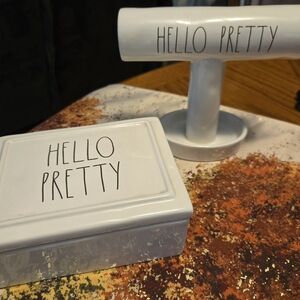 Rae Dunn White 'Hello Pretty' Jewelry Holder Set